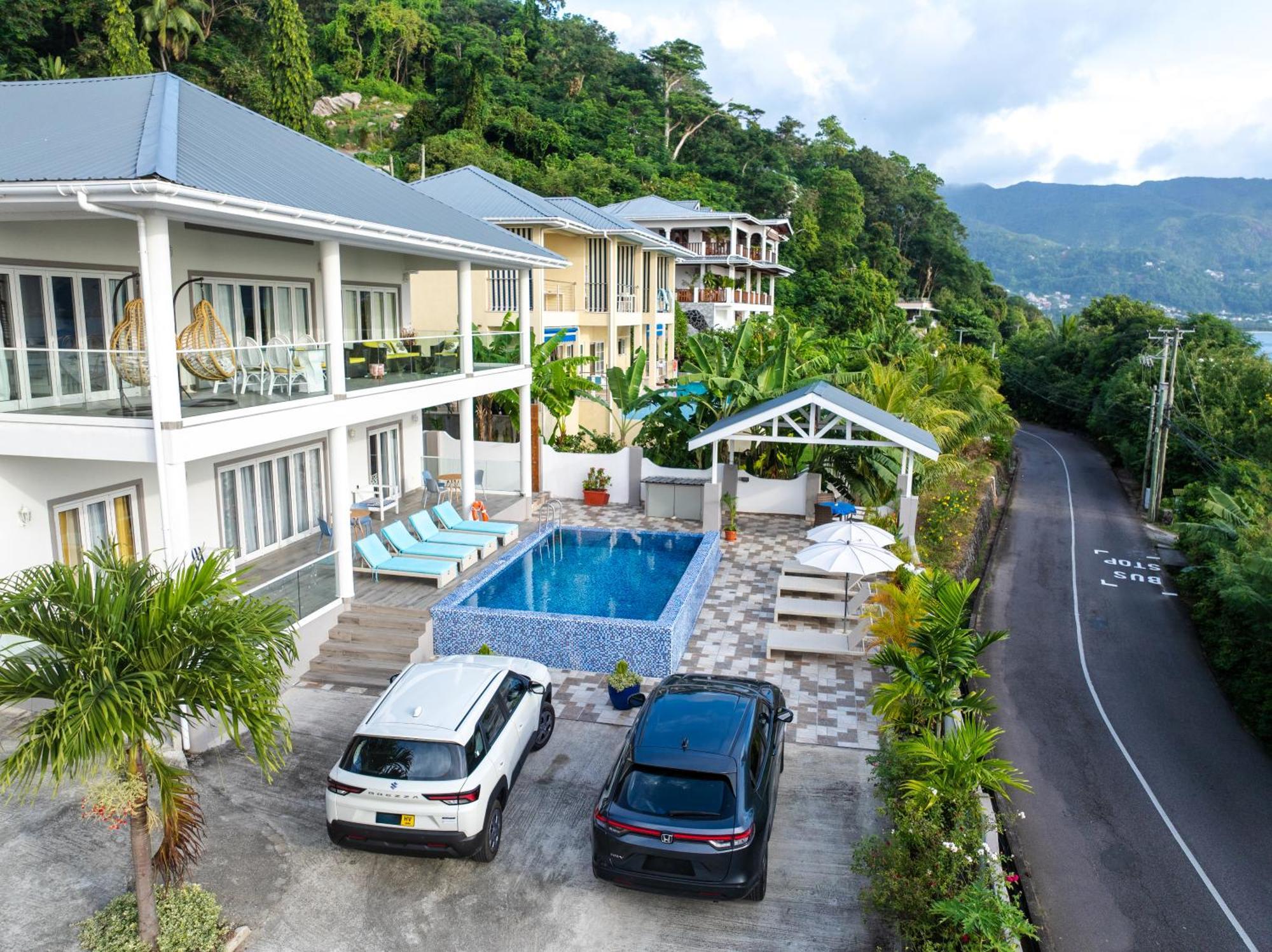 La Casa Sorento Victoria Exterior photo